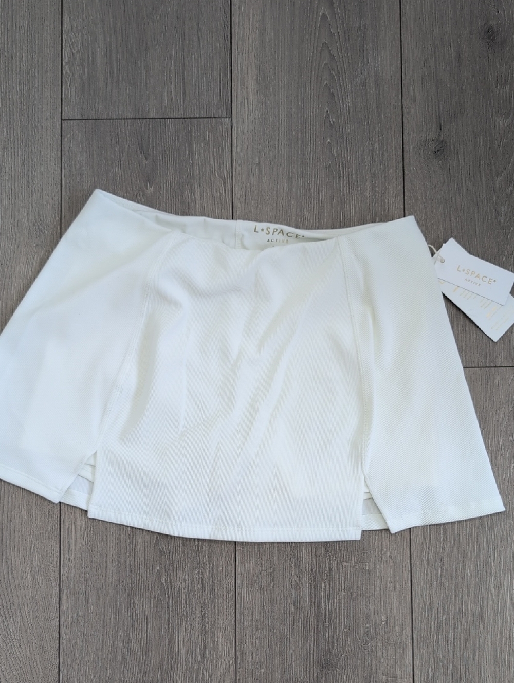 l*space White - Unmatched Textured Skort